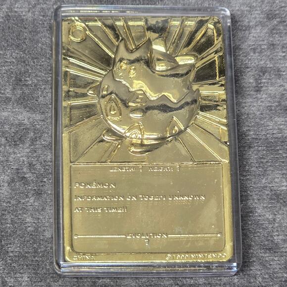 Pokmon Pokeball Togepi Limited Edition Gold Plated 23K Pokemon Card Collect